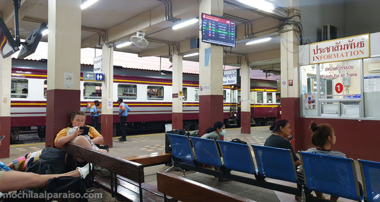 Estación de tren de Surat Thani
