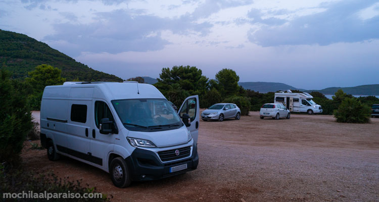 Dónde pernoctar con furgoneta camper en Cerdeña: Platja del Tramarill