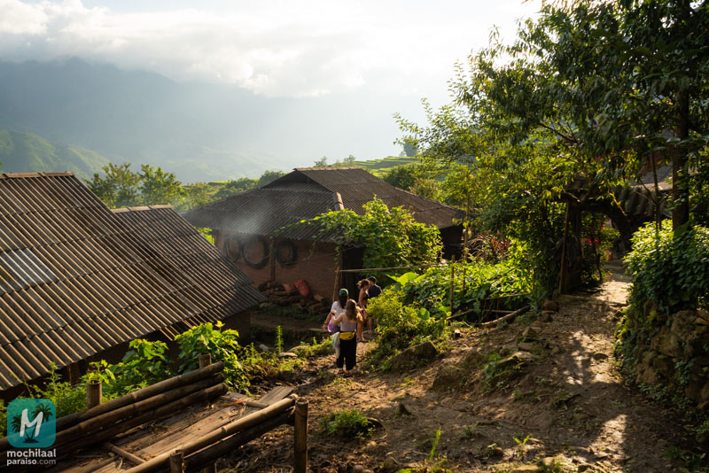Senderos de la aldea en Sapa