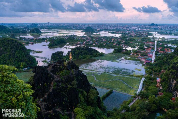 little-pagoda-hang-mua-ninh-binh