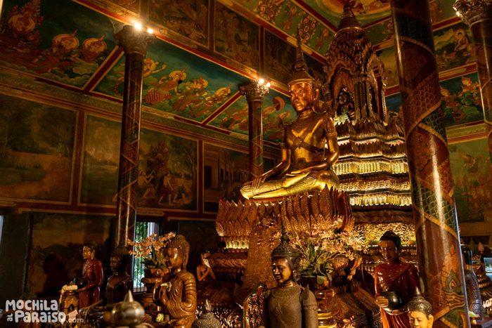 interior-wat-phnom
