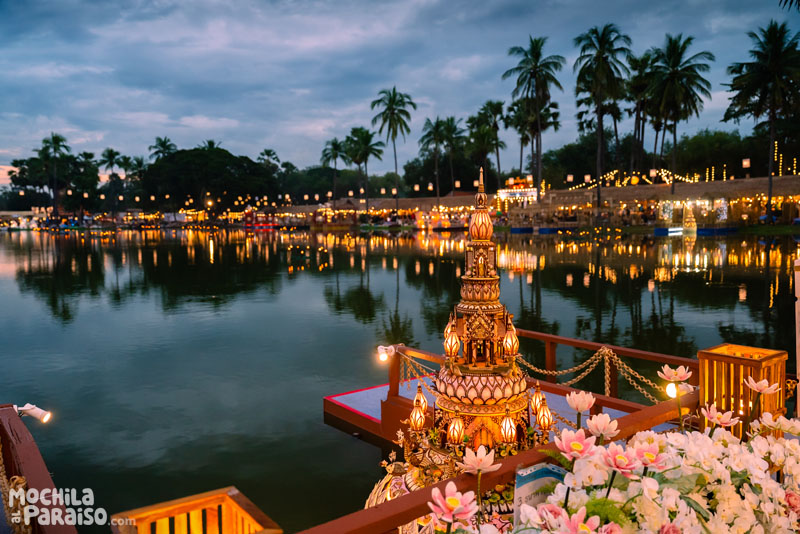 Sukhothai durante el Loy Krathong