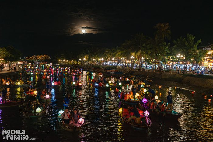 barcas-lamparas-noche-hoi-an