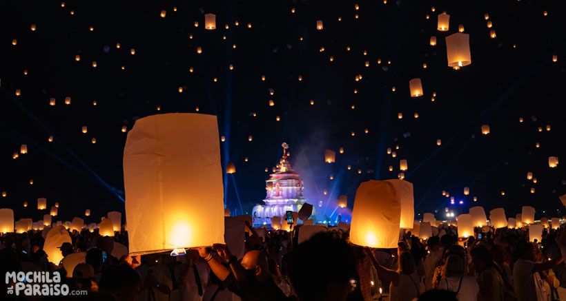 Farolillos voladores de Chiang Mai