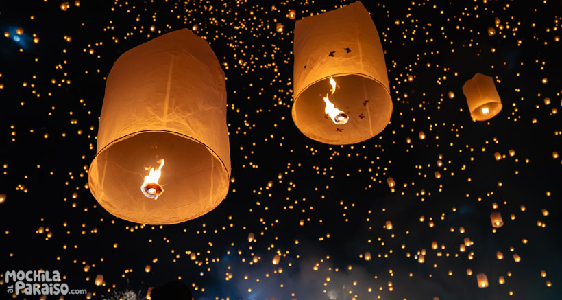 Farolillos voladores de Chiang Mai