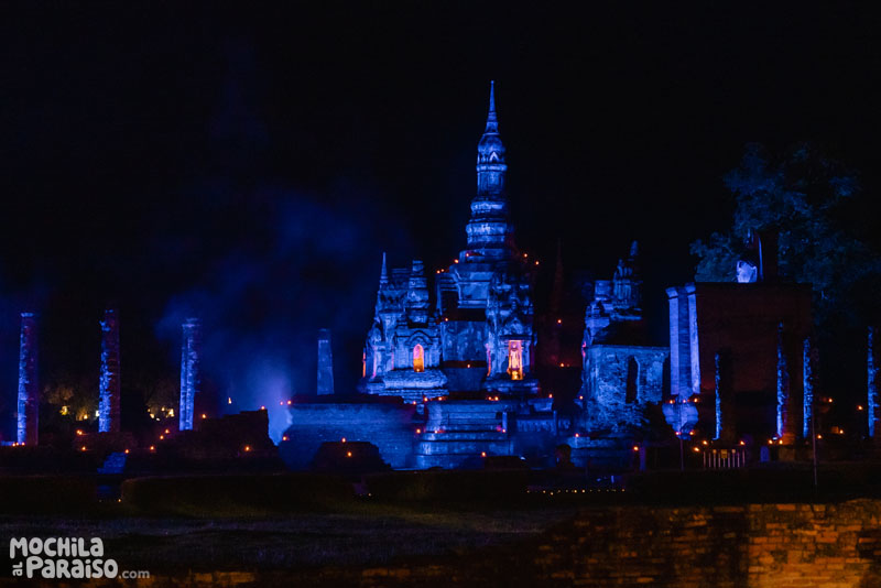 Sukhothai durante el Loy Krathong