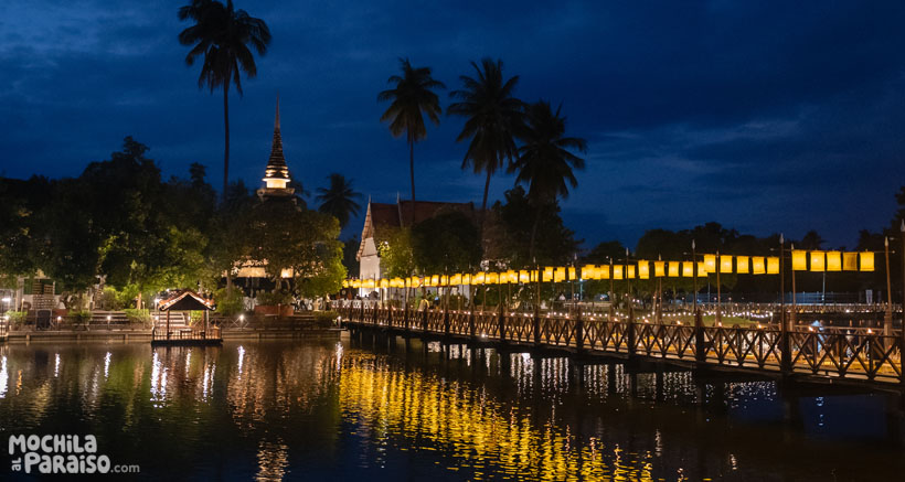 Sukhothai durante el Loy Krathong